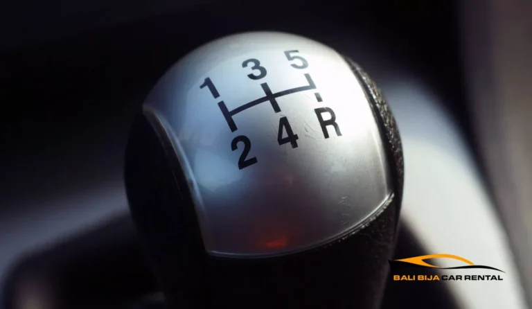 7 Perbedaan Mobil Matic Dan Manual, Wajib Tahu!