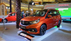 Daftar Mobil Keluarga Murah Di bawah 200 Jutaan, Yuk Simak Selengkapnya!