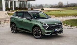 KIA Sportage: Spesifikasi, Keunggulan & Kelemahannya