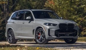 BMW X5, SUV Premium yang Bikin Kamu Makin Percaya Diri