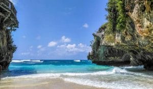 pantai Uluwatu