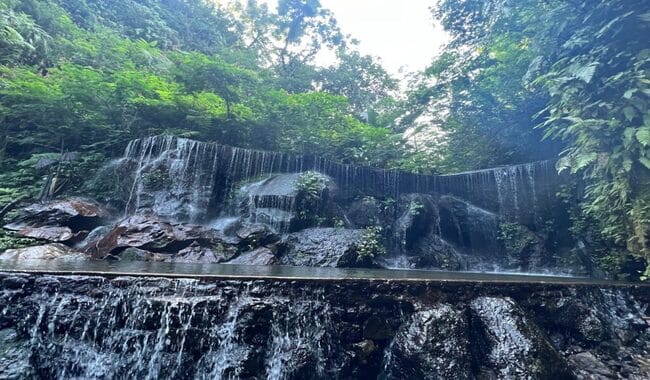 Goa Rajo Waterfall: Hidden Gem Eksotis yang Wajib Masuk Itinerary