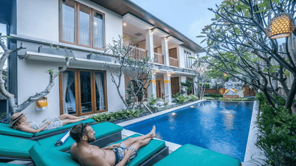 Ubud Tropical: Pesona Menginap Tropis yang Menyatu dengan Alam Ubud