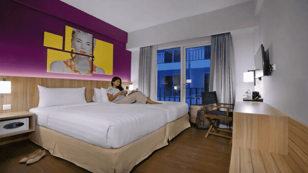 Fame Hotel Sunset Road Kuta Bali: Menginap Nyaman di Kuta