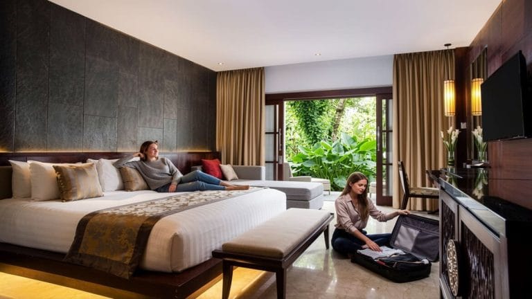 Puri Santrian Sanur Resor Tepi Pantai yang Tenang dan Elegan di Bali